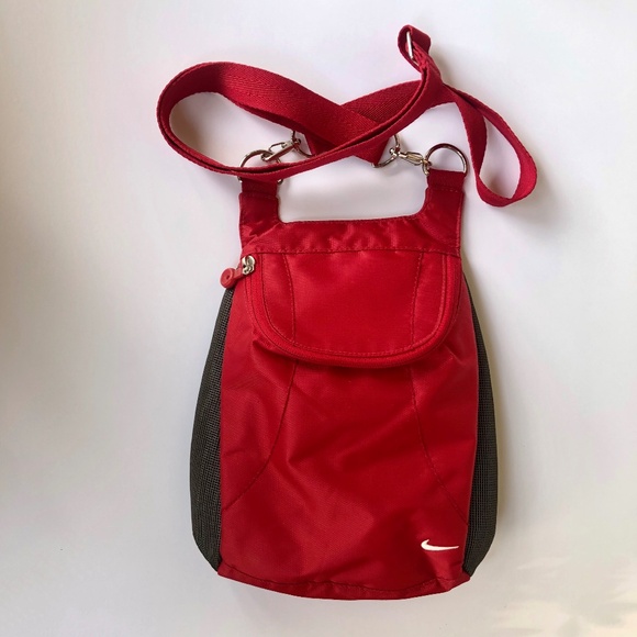 NWOT Nike Red, Gray & Black Crossbody Pouch Bag - Picture 1 of 6